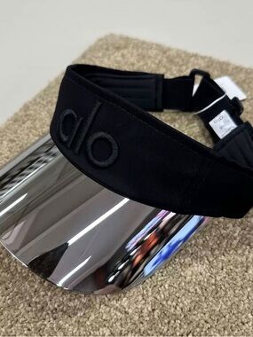 Alo Solar Airlift Visor - Black